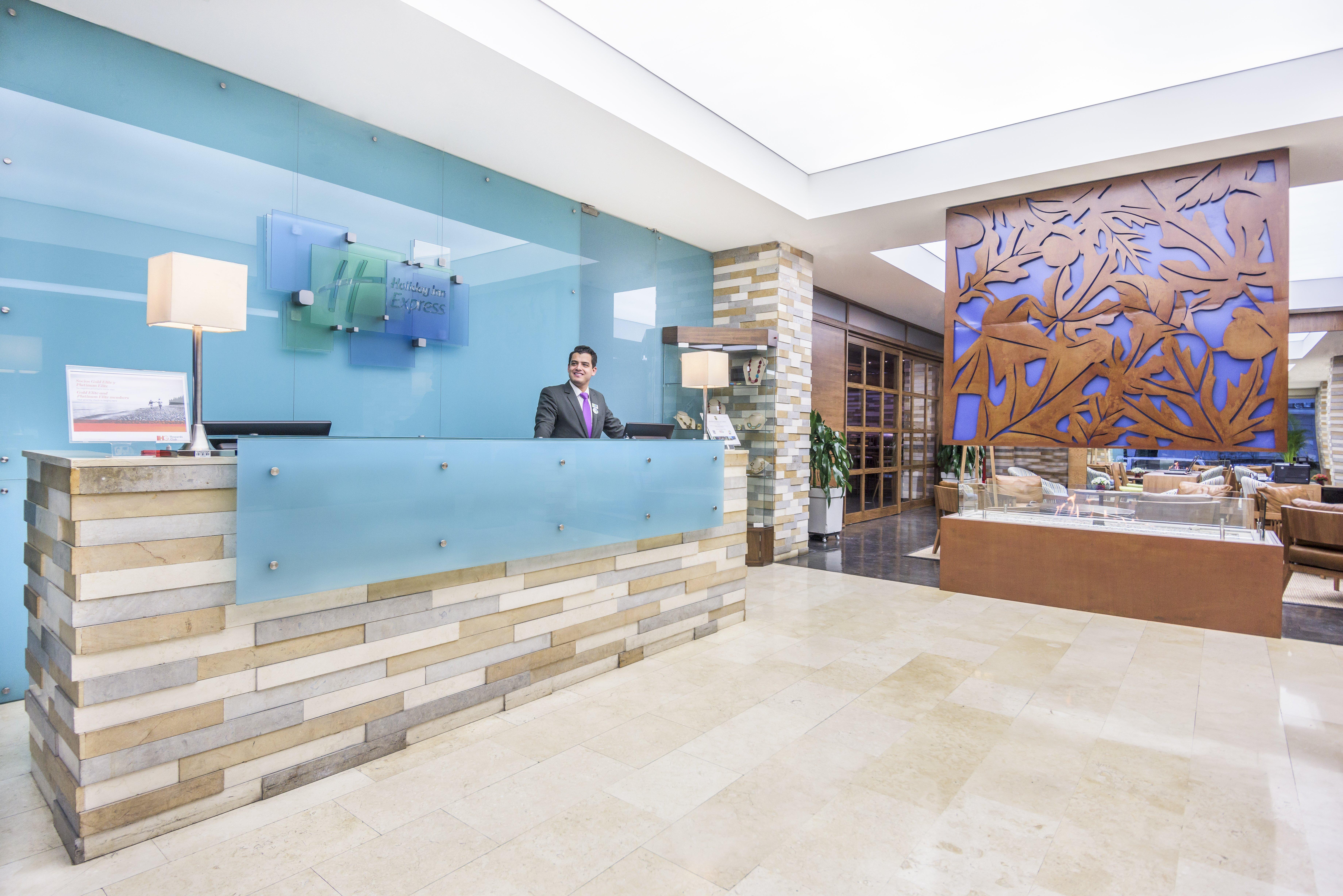 Holiday Inn Express Bogota - Parque La 93 By Ihg Exterior foto