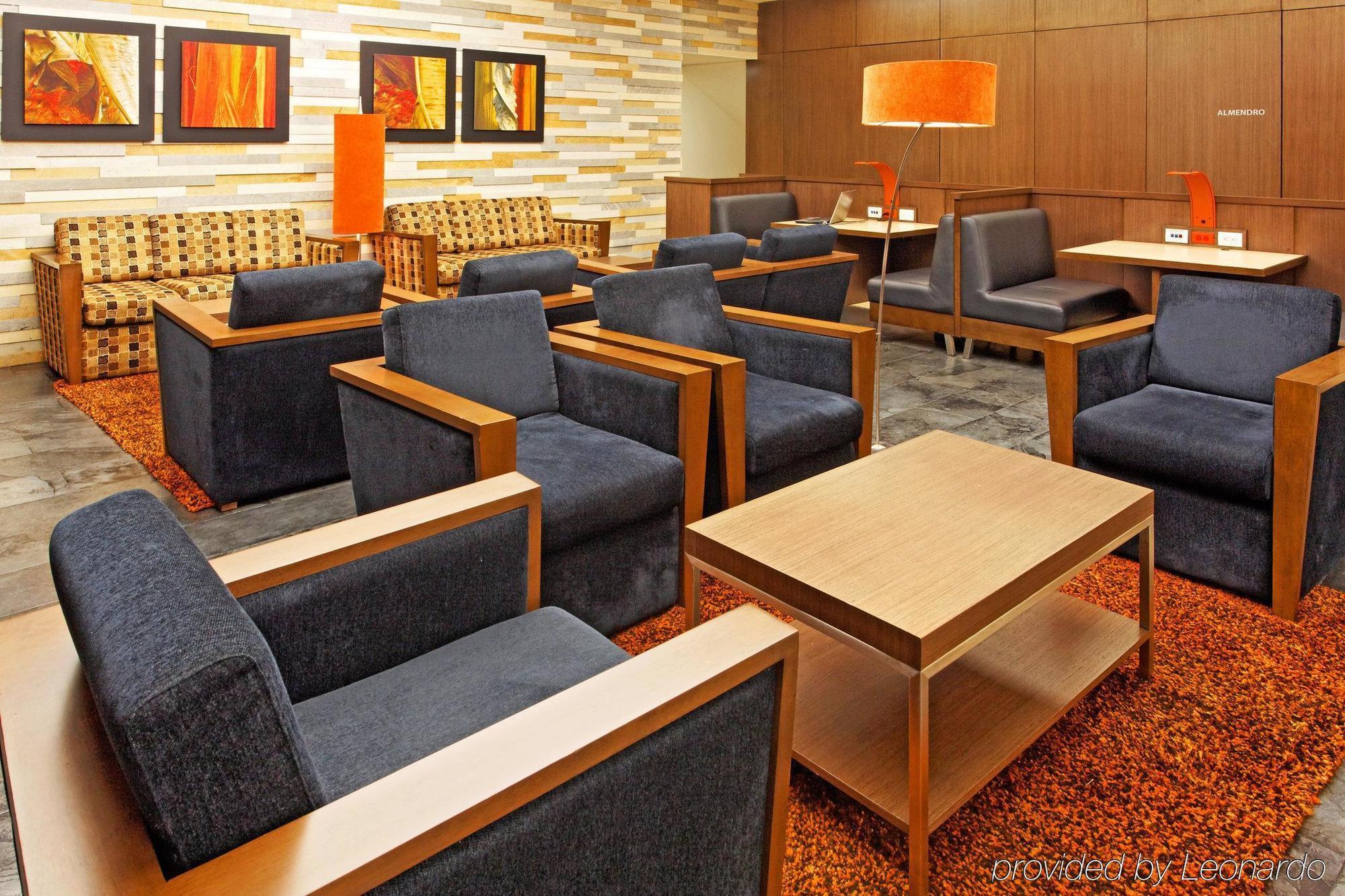 Holiday Inn Express Bogota - Parque La 93 By Ihg Interior foto