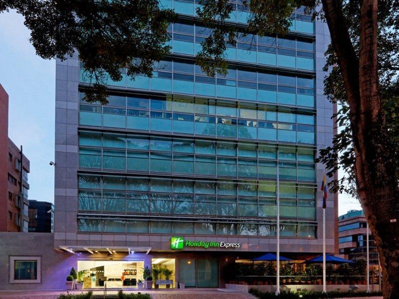 Holiday Inn Express Bogota - Parque La 93 By Ihg Exterior foto