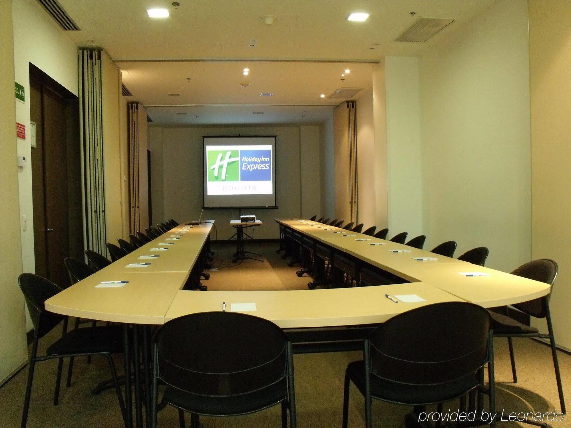 Holiday Inn Express Bogota - Parque La 93 By Ihg Business foto