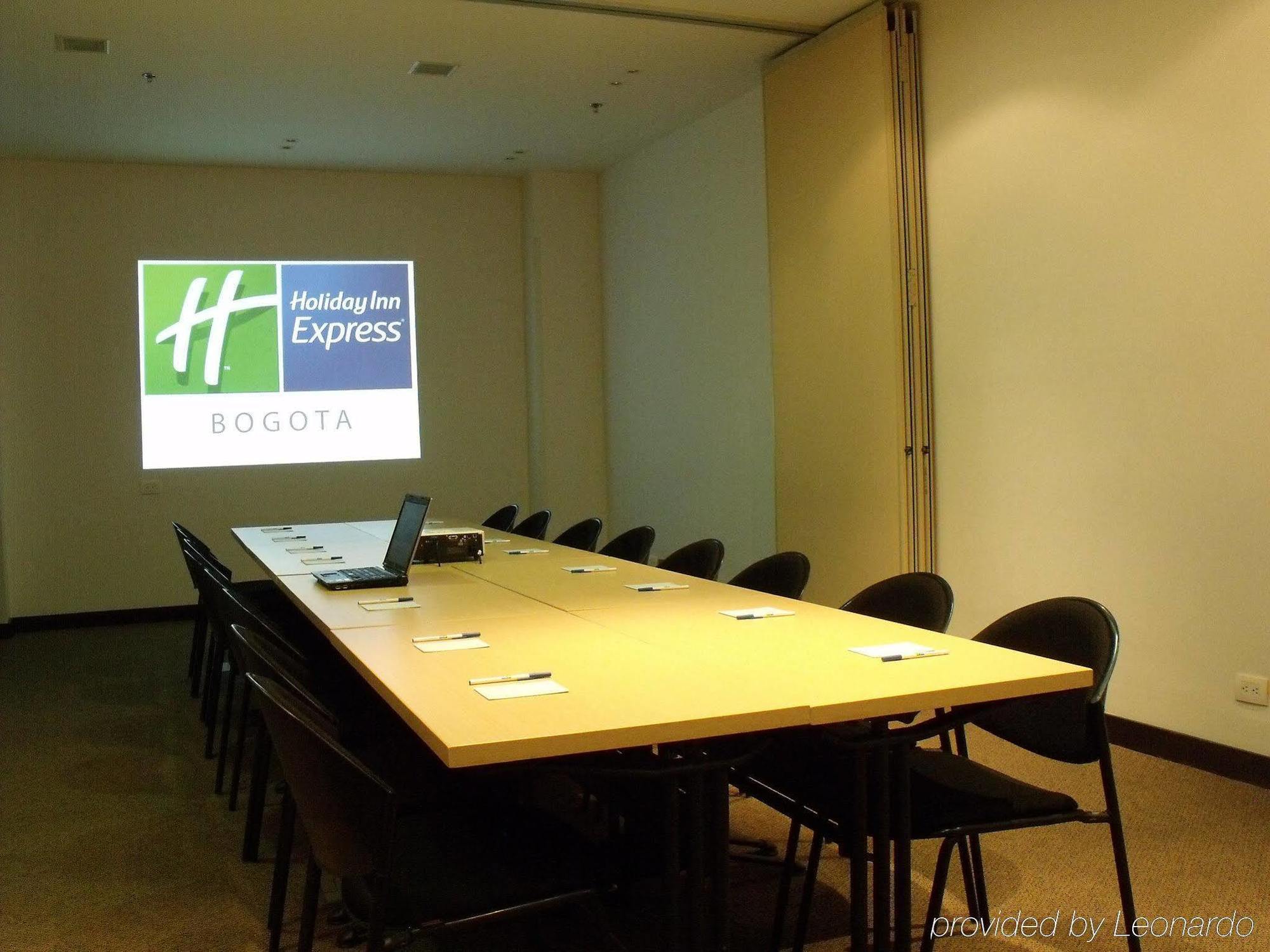 Holiday Inn Express Bogota - Parque La 93 By Ihg Einrichtungen foto